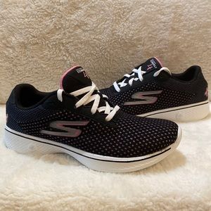 SKECHERS Breast cancer awareness shoes.